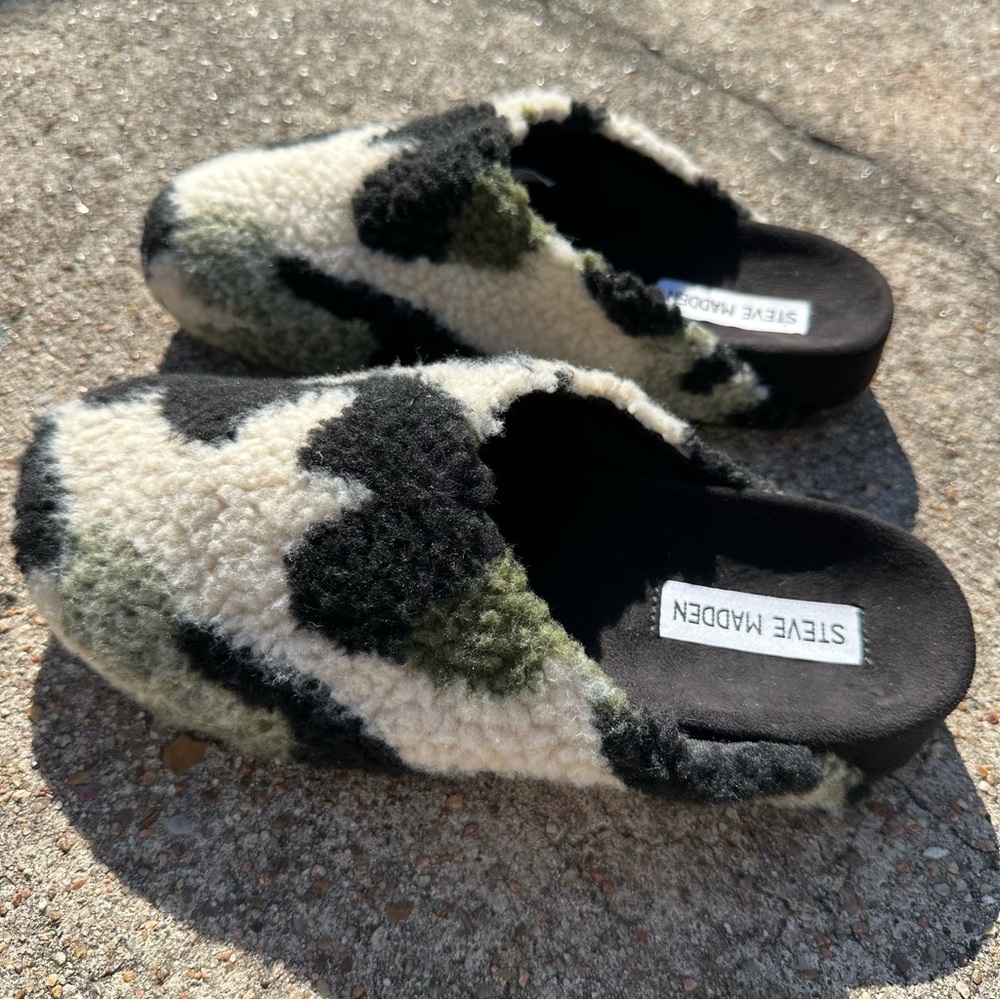 Steve Madden Vesa faux shearling clogs in a camouflage pattern sz 8M - Picture 4 of 7